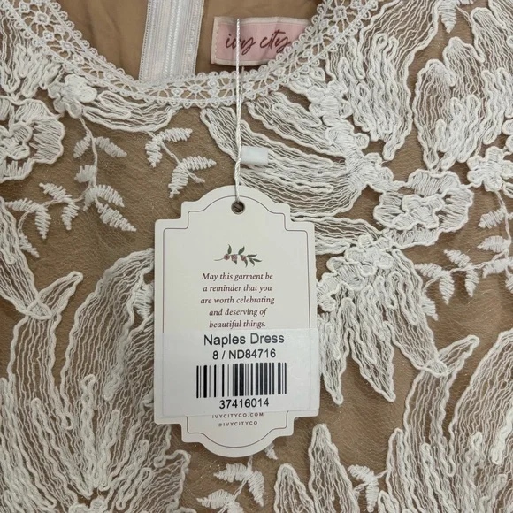 Ivy City Co Naples Dress - Picture 5 of 8